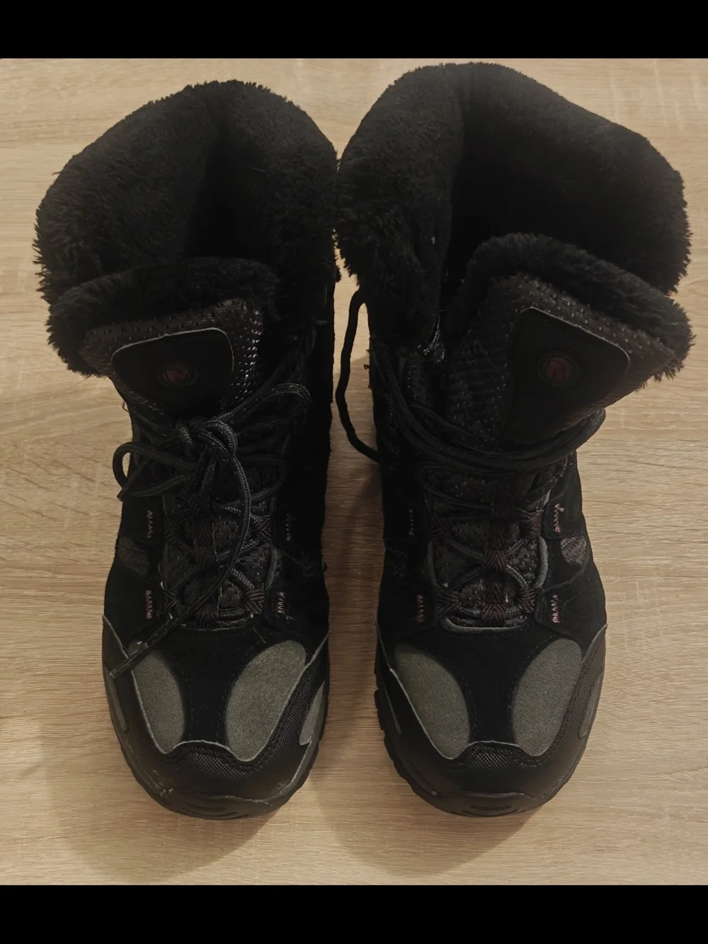 Merrell Waterproof Hiking Boots Black Purple High Top Women’s 7.5 Air Cushion